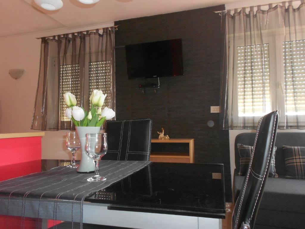 Palladium City Center Apartments Makarska Værelse billede